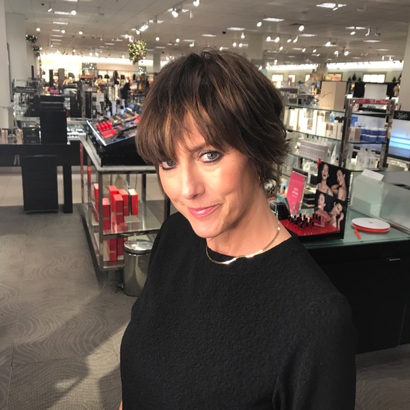 Meet your Posher, Kimberly - Picture 1 of 1